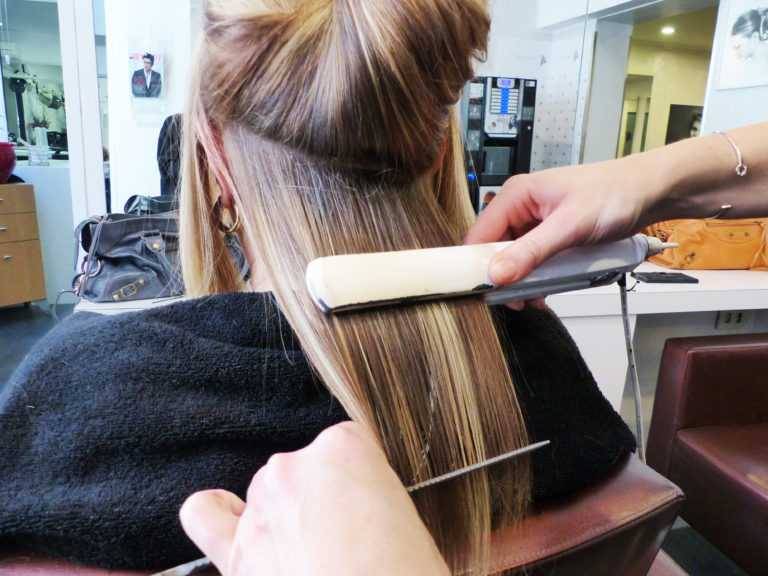 IL SEGRETO DEI MIEI CAPELLI: TRATTAMENTO ANTICRESPO ALLA CHERATINA